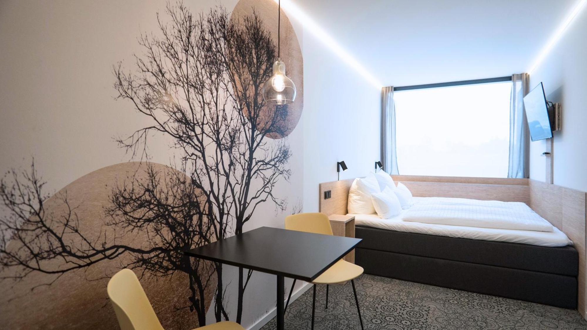 Tin Inn - Heinsberg - Das Hotel Aus Hochwertig Ausgebauten Ueberseecontainern Eksteriør bilde